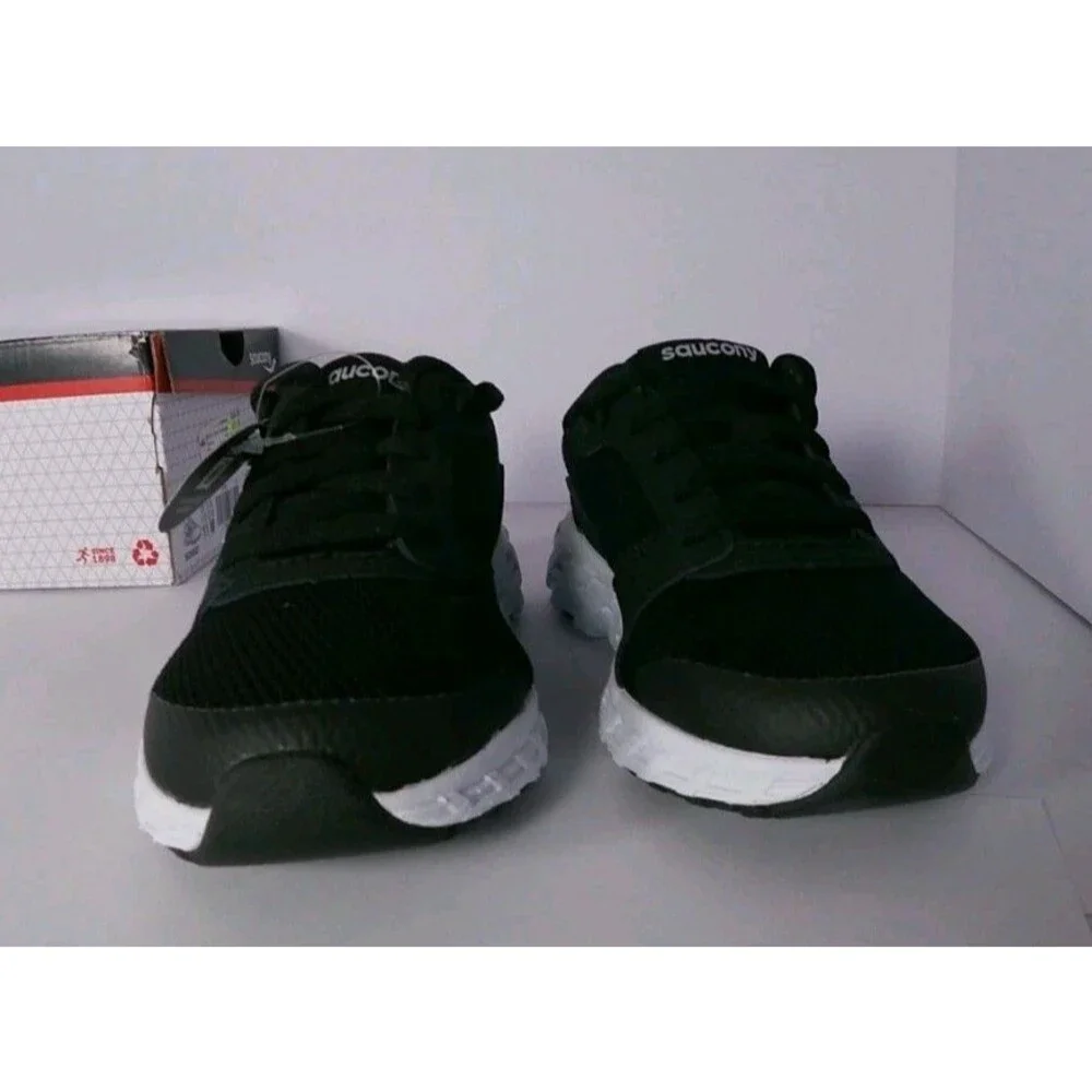Saucony Big Kid Wind  Running Shoes, Black Size 11m NEW In Box